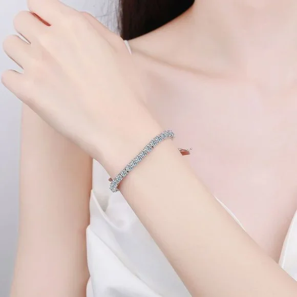 Certified 10.8ct. t.w. Moissanite Diamond Tennis Net Bracelet NEW - Picture 4 of 11